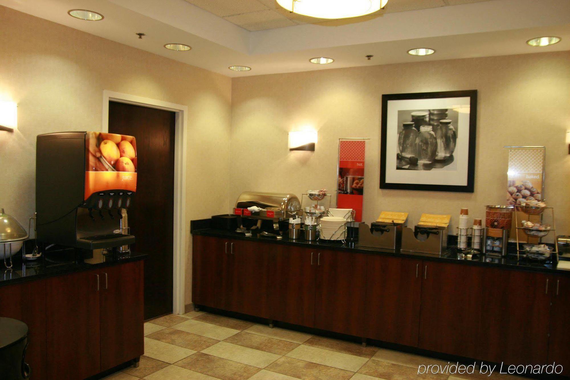 Hampton Inn Chicago Elgin/I-90 Ресторант снимка