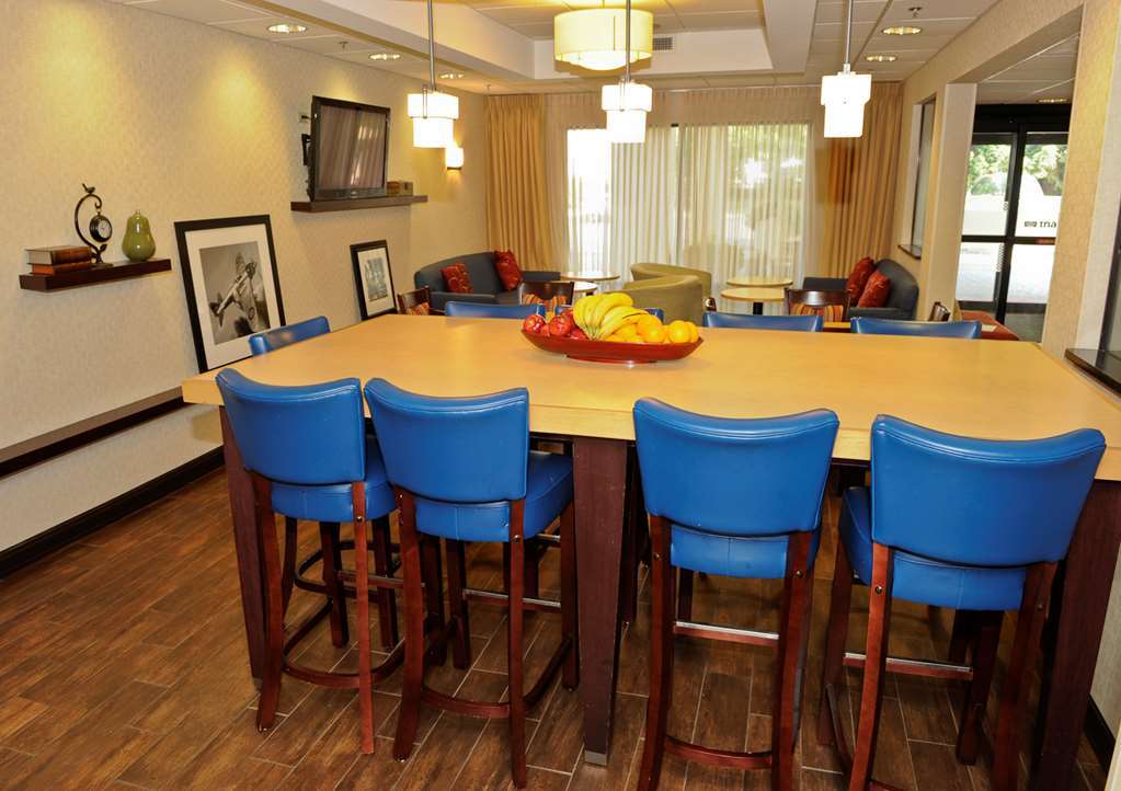 Hampton Inn Chicago Elgin/I-90 Интериор снимка