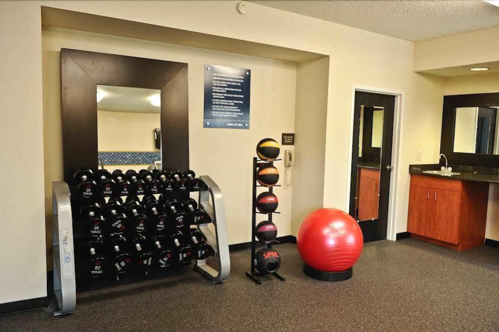 Hampton Inn Chicago Elgin/I-90 Екстериор снимка